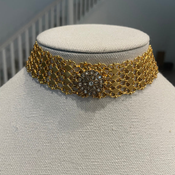 The White Kundan Choker Silver  Necklace