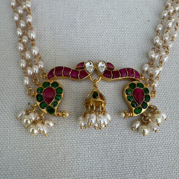 The Elegant Jadau  Silver Necklace - Mangai