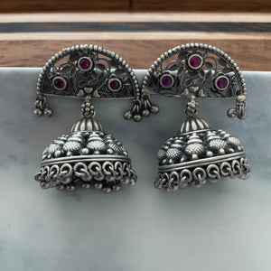 The Elegant Silver Jhumka Earrings