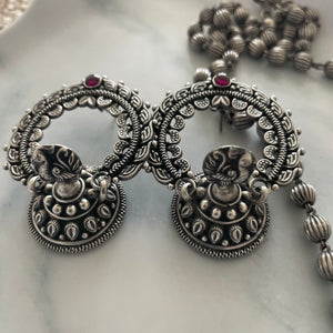 The Elegant Silver Jhumka Earrings