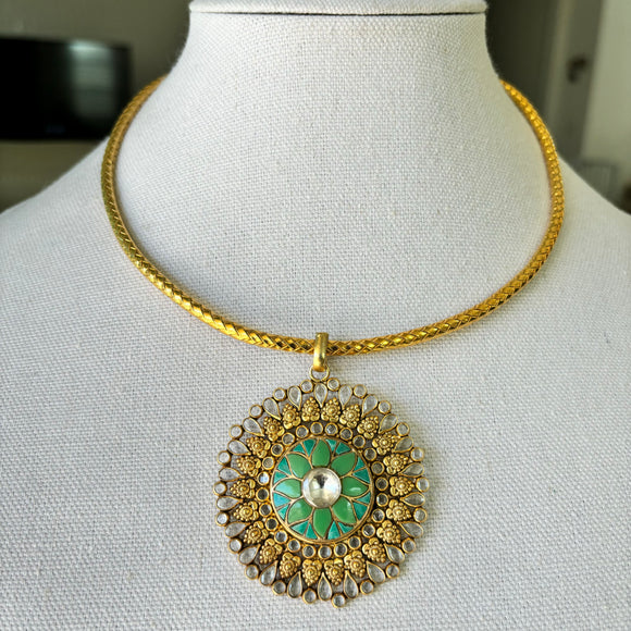 The Round patterned Gold Hasli Silver Necklace ( hasli only )