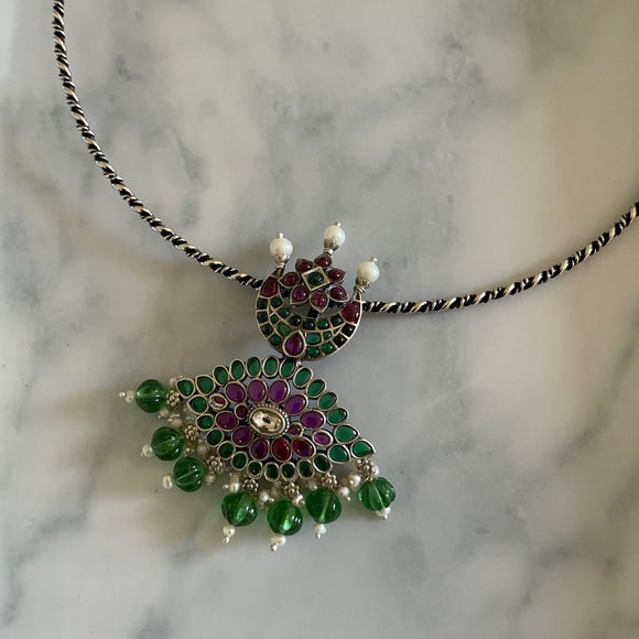 The Floral Hasli Necklace